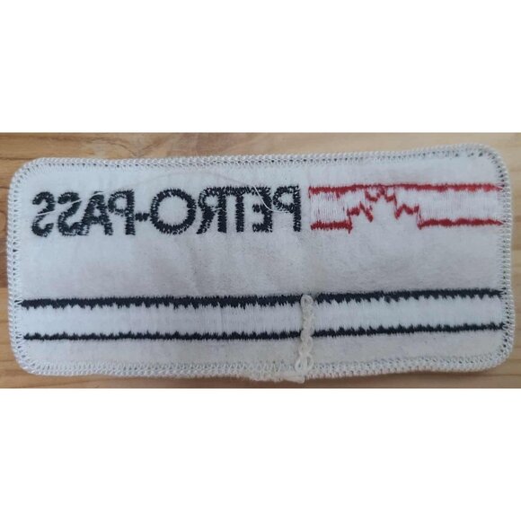 "Vintage PETRO-PASS Embroidered Patch with Maple Leaf Logo - Collectible Fuel - Picture 2 of 2
